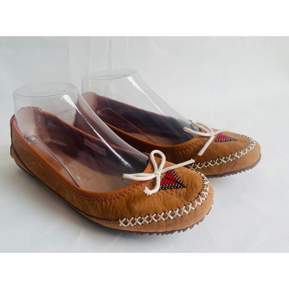 Manitobah Mukluks Women Tan Leather Beaded Moccasin Ballet Flats Size 6